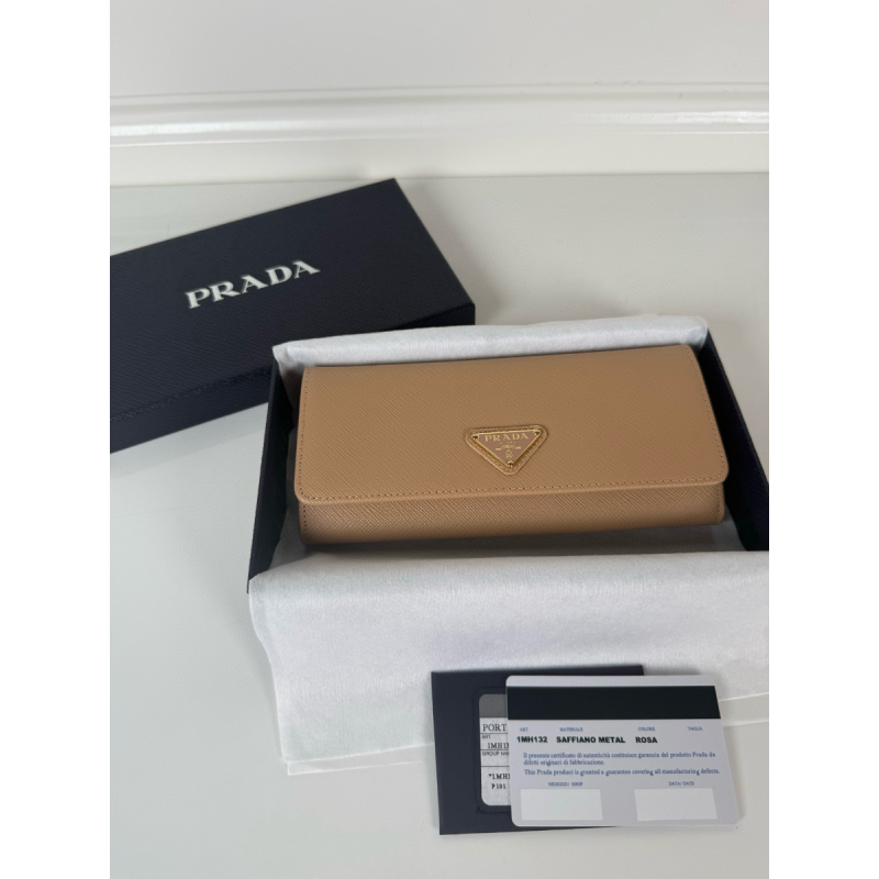 Prada Saffiano Long wallet 