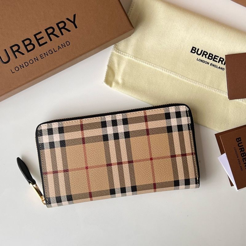 Burberry Long Check Zippy wallet