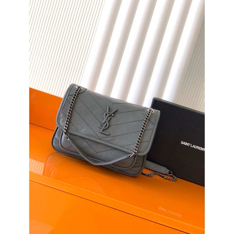 NIKI Baby aus Vintage-Leder