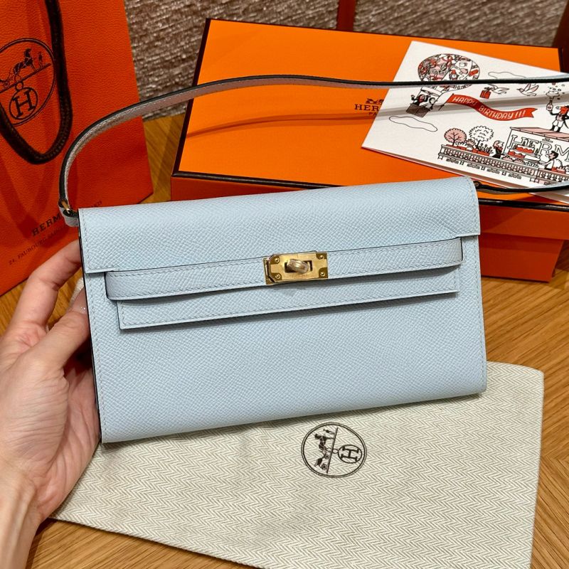 Hermes Kelly to go Brieftasche mit Schultergurt-Bleu Pale