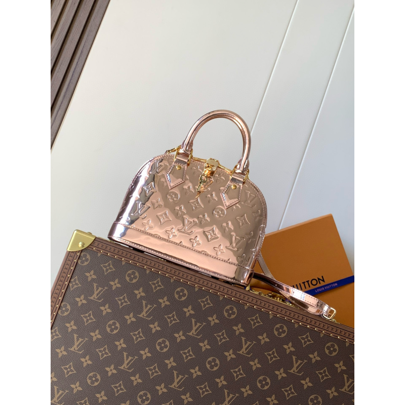 M27037 Alma Trunk BB 