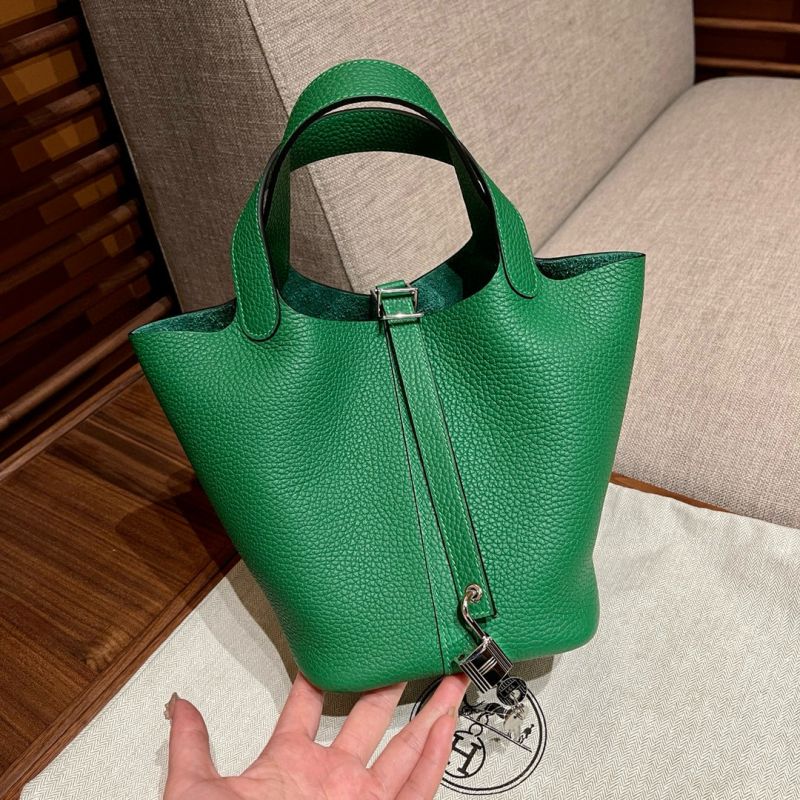Hermes Tasche Picotin Lock 18/22-Bambou