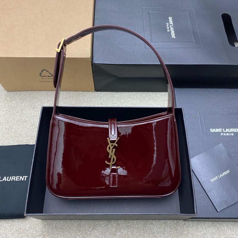 Saint Laurent LE 5 À 7 Hobo in Patent leather-Dark red