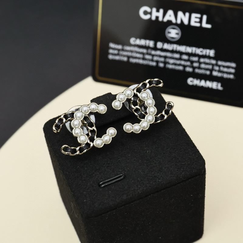 Chanel Ohrringe