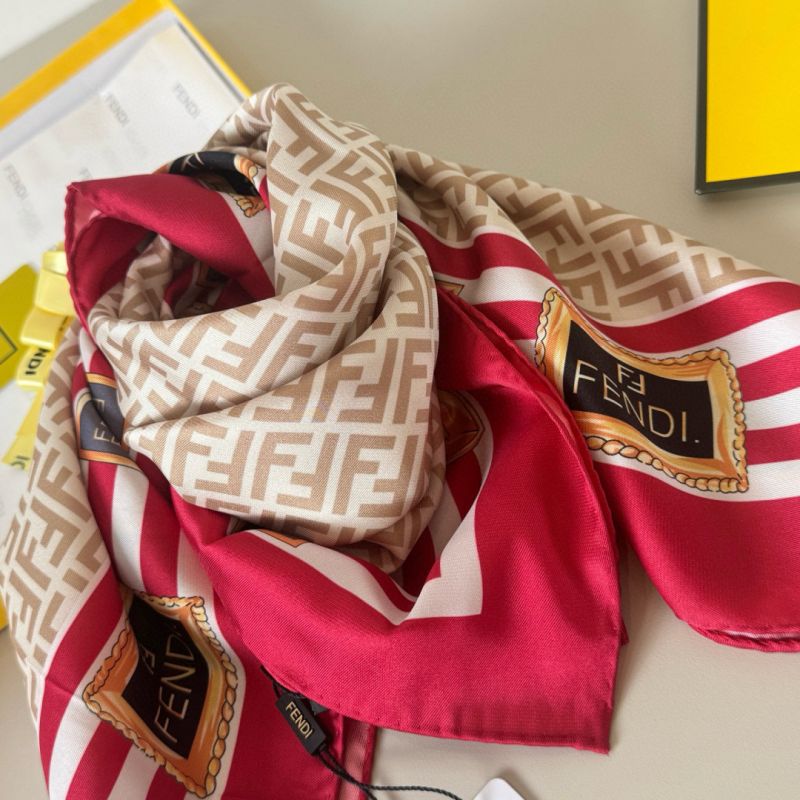 Fendi Vierecktuch aus Seidentwill 90cm