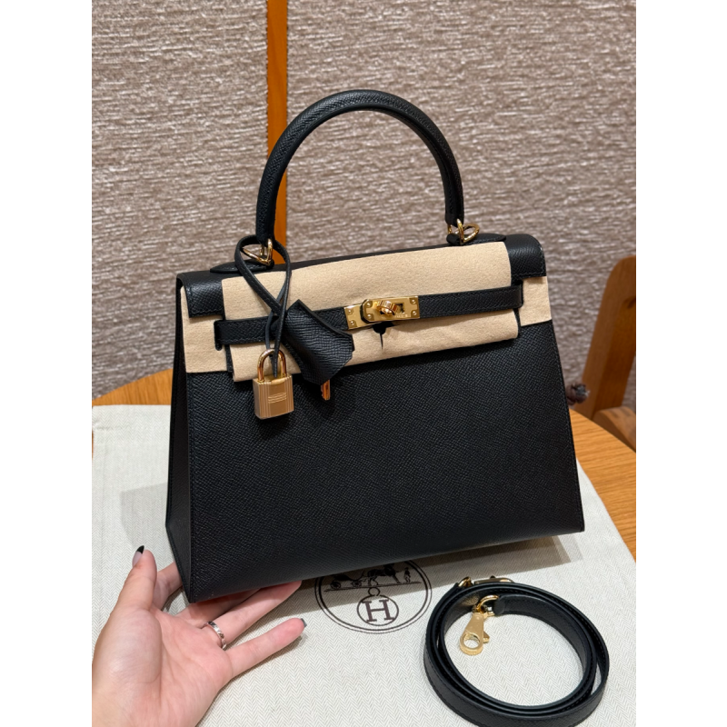 Hermes Kelly 25 / 28  in Epsom Leather-Black